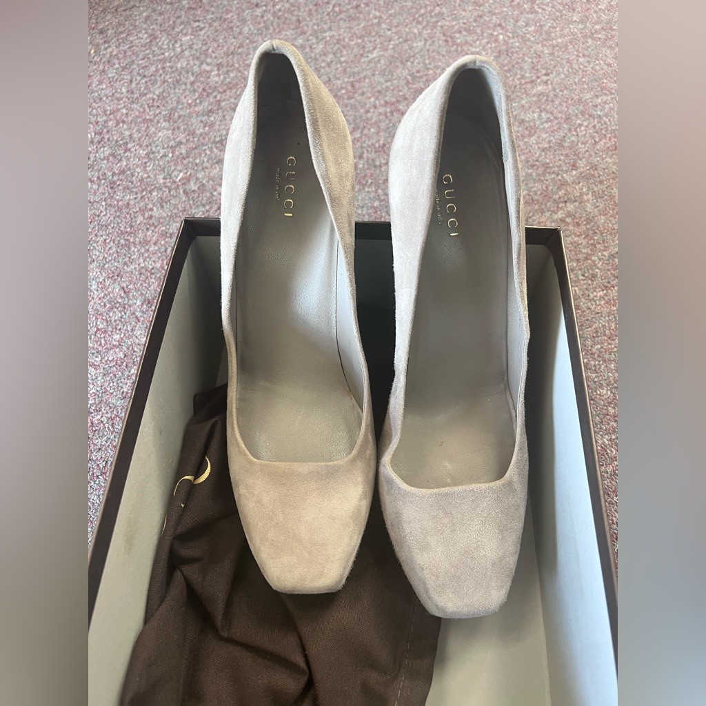 Gucci Women's Beige Suede Heels